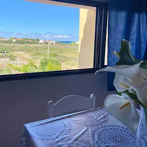 https://bilocale-vista-mare-la-caletta.in-sardinia.net
