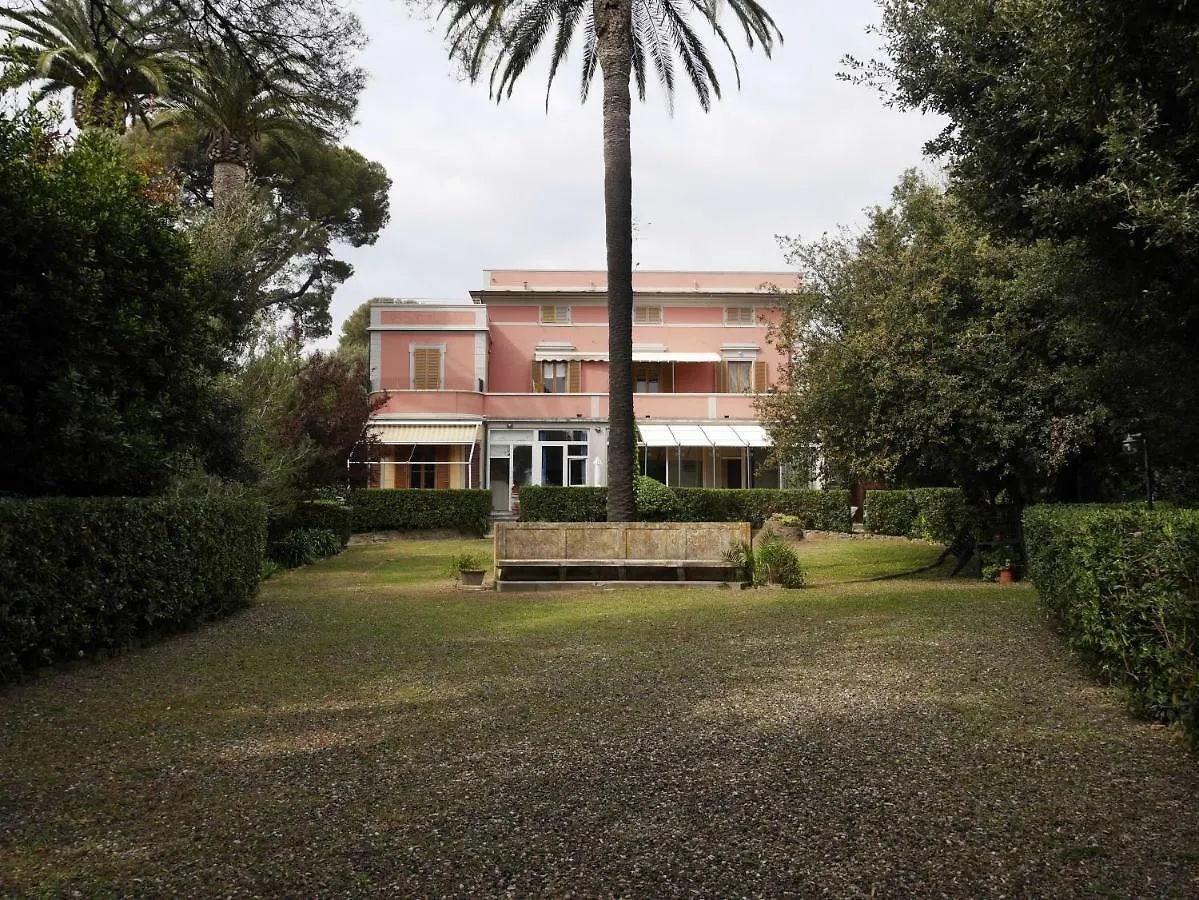 Monolocale In Villa Castiglioncello